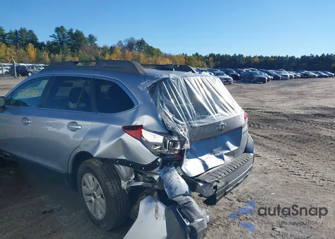 2019 Subaru Outback 2.5I Premium z USA, uszkodzony, nr VIN 4S4BSAFC7K3365377